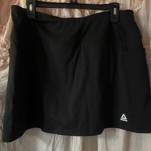 Reebok Black Active Tennis/Golf Skort with Logo size XL